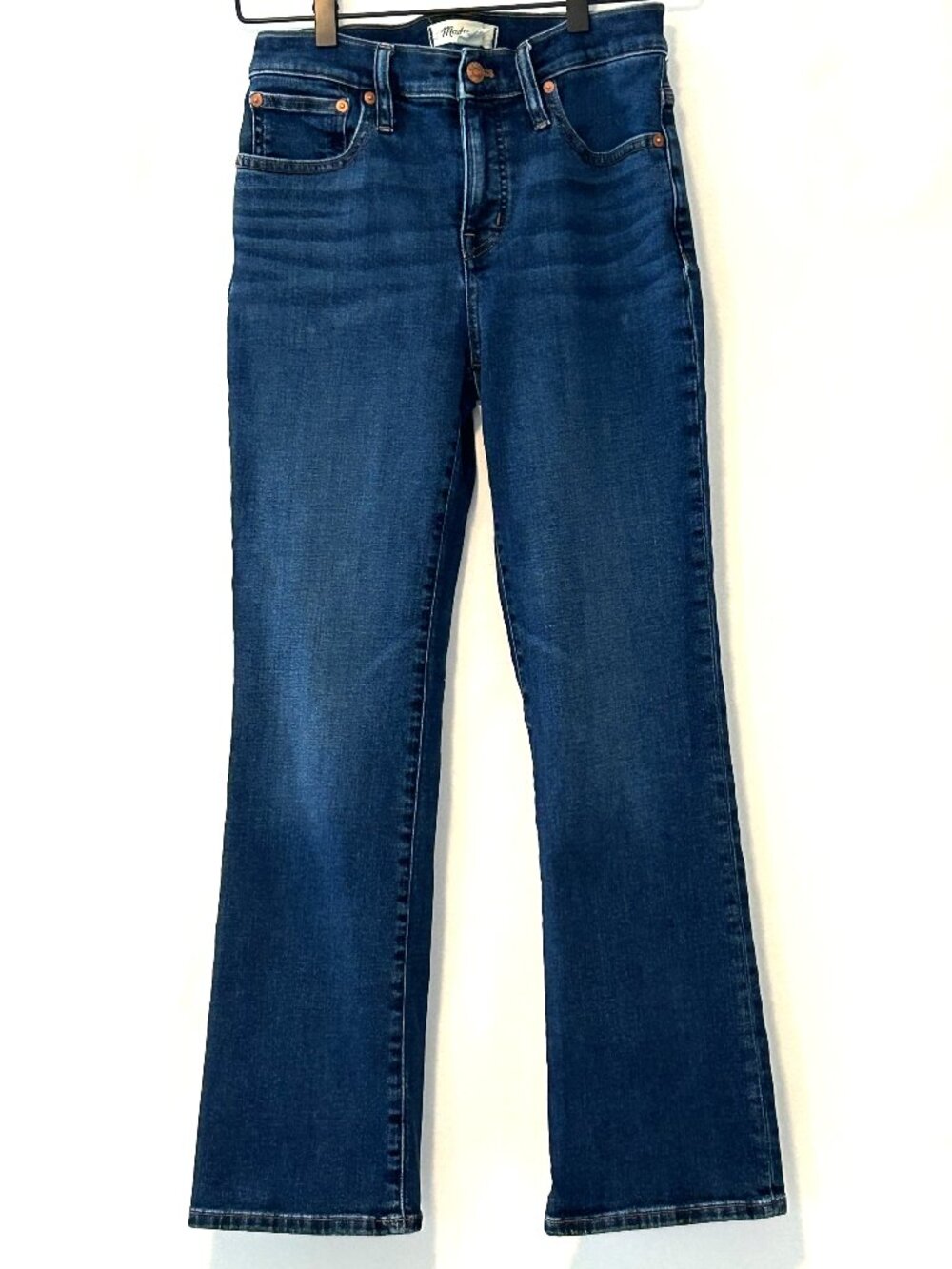 Madewell Mid-rise kick out jeans, size 26